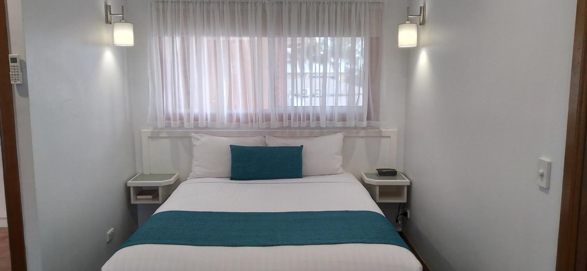 Centrepoint Motel Deniliquin Eksteriør bilde